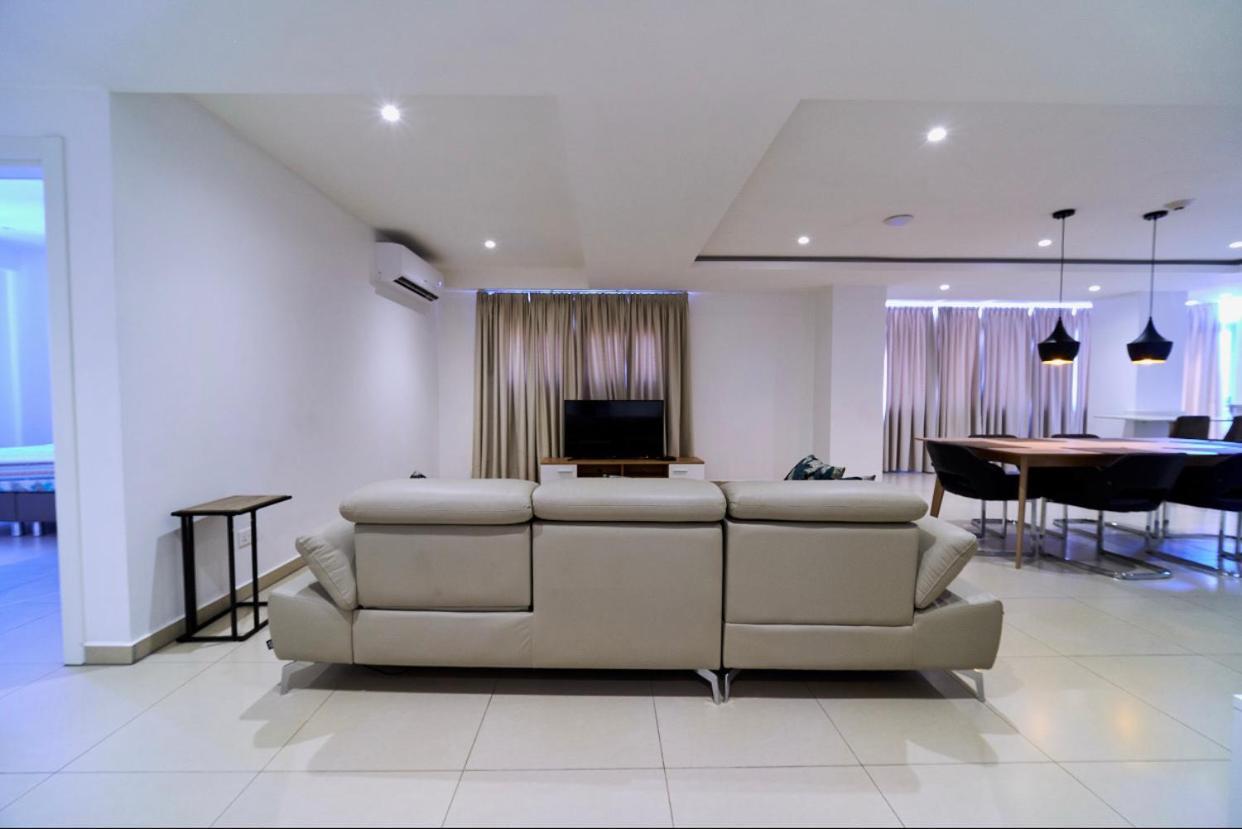 Suncity Hotel Apartment 阿克拉 外观 照片